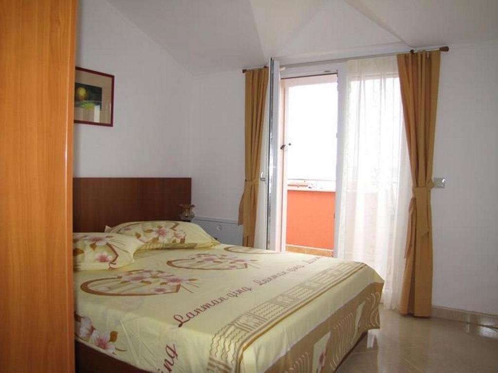 Family Friendly Apartments With A Swimming Pool Nevidjane, Pasman - 18054 Neviđane Extérieur photo