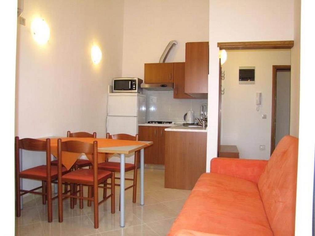 Family Friendly Apartments With A Swimming Pool Nevidjane, Pasman - 18054 Neviđane Extérieur photo