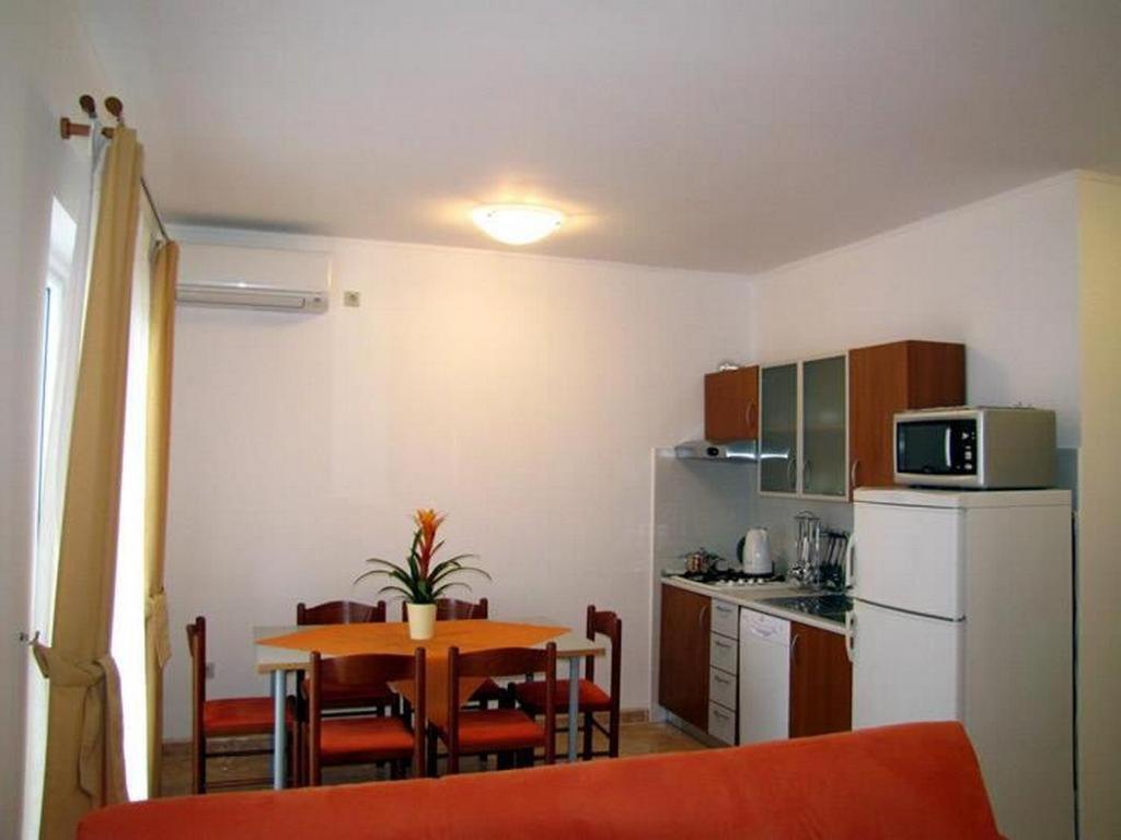 Family Friendly Apartments With A Swimming Pool Nevidjane, Pasman - 18054 Neviđane Extérieur photo